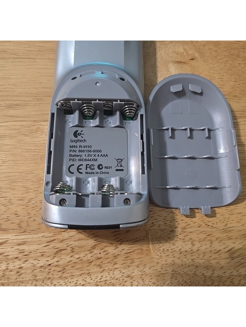 Logitech Harmony 520 Advanced Universal Remote Control - Cleaned & Tested - Picture 5 of 5